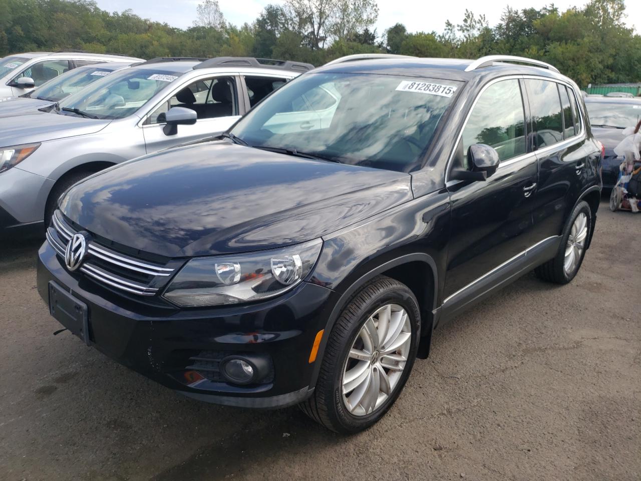 VOLKSWAGEN TIGUAN S 2013