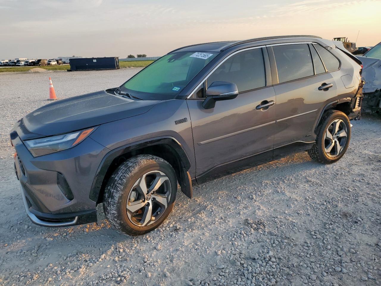 TOYOTA RAV4 PRIME 2023