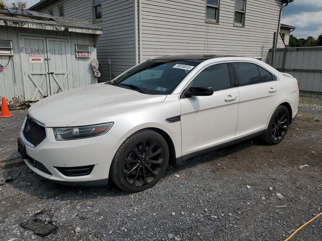 FORD TAURUS SHO 2015