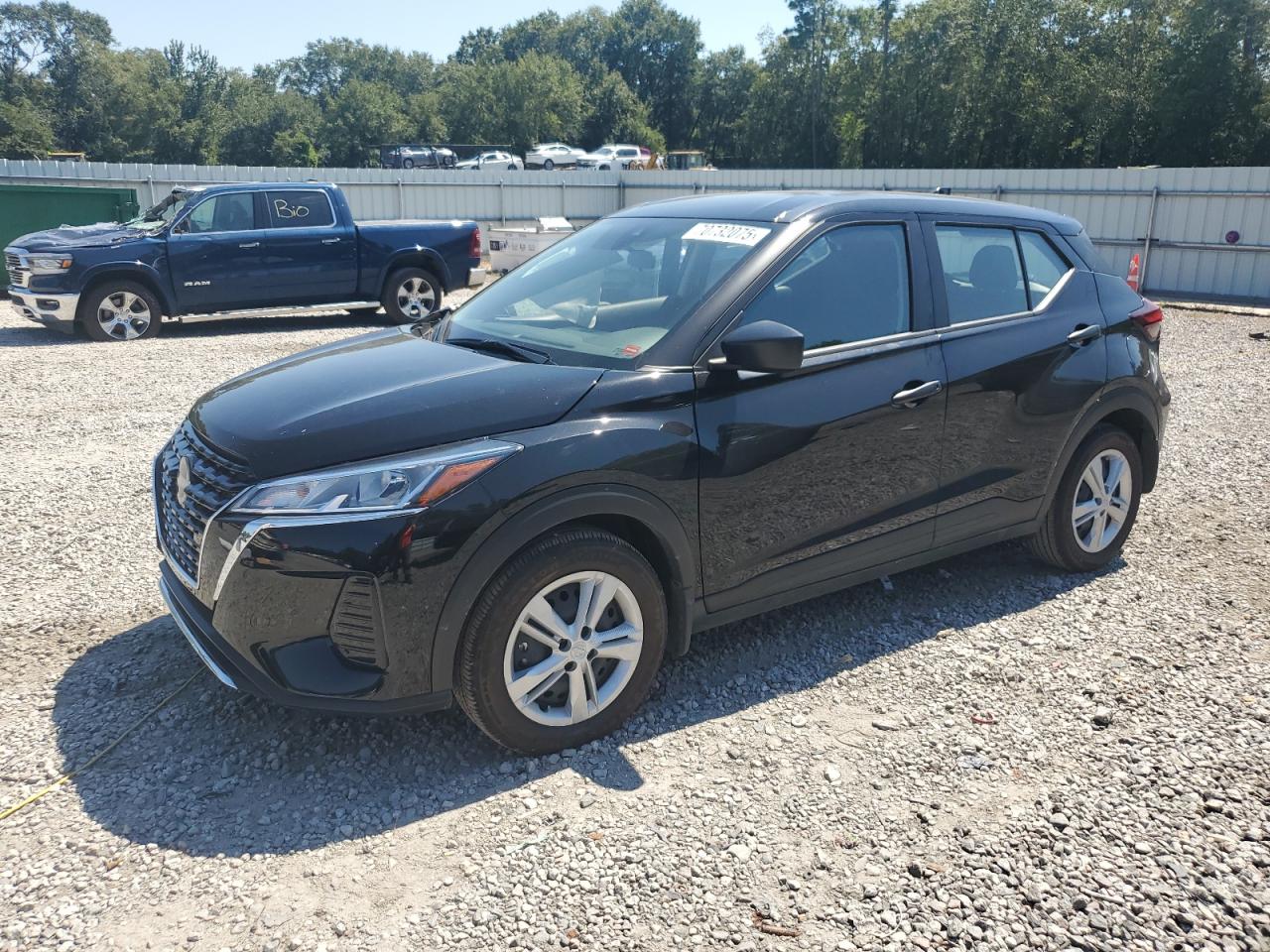NISSAN KICKS S 2023
