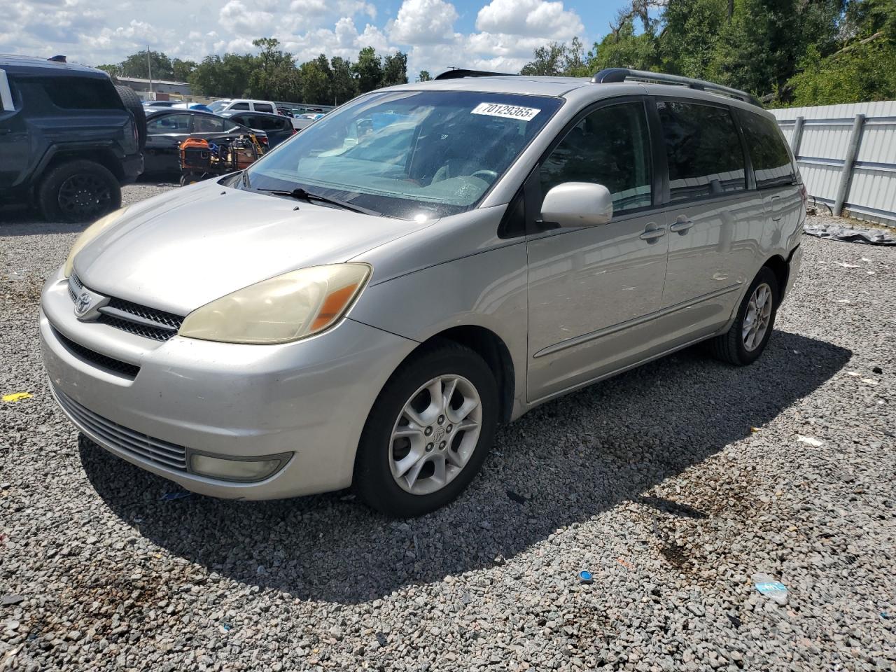 TOYOTA SIENNA 2005