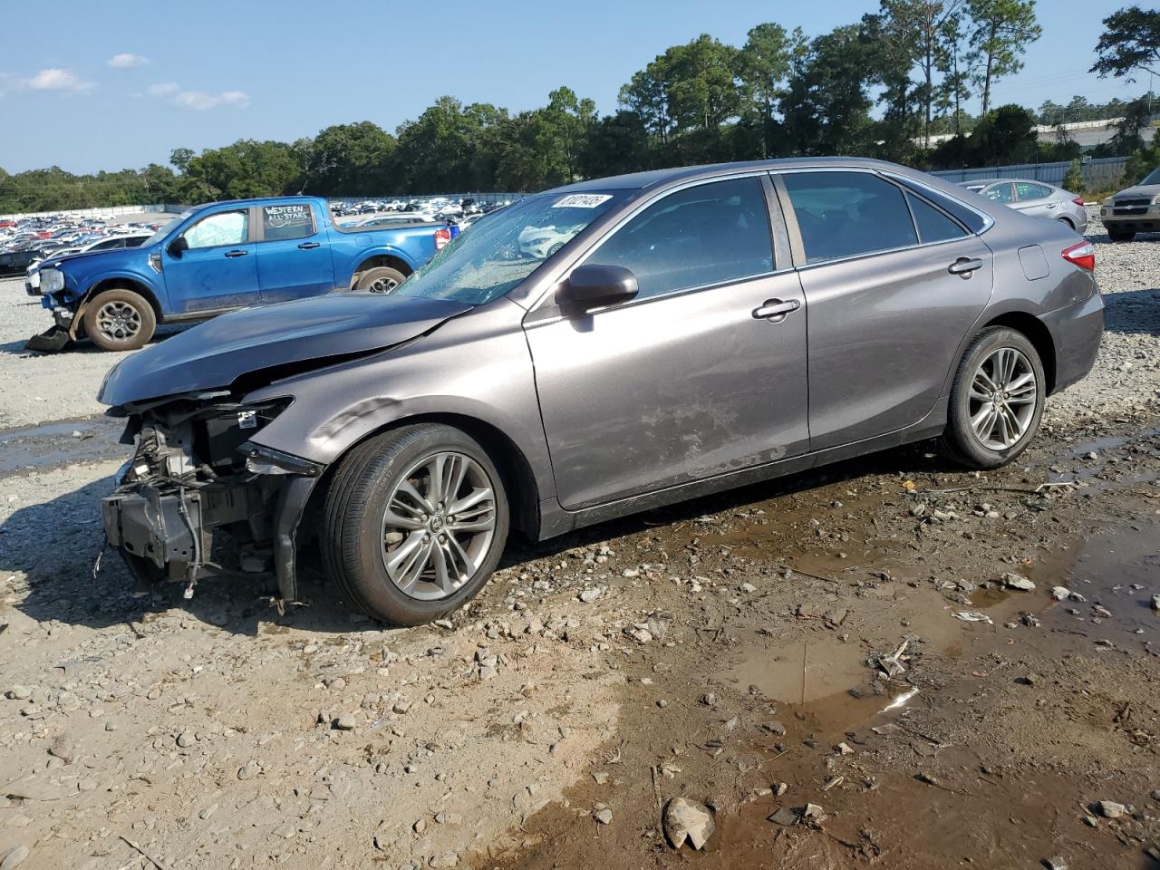 TOYOTA CAMRY LE 2015