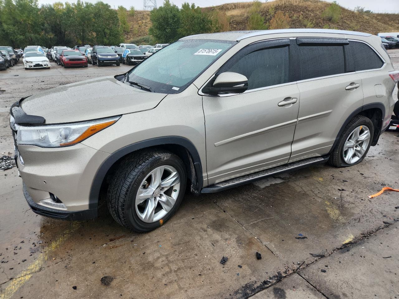 TOYOTA HIGHLANDER 2014