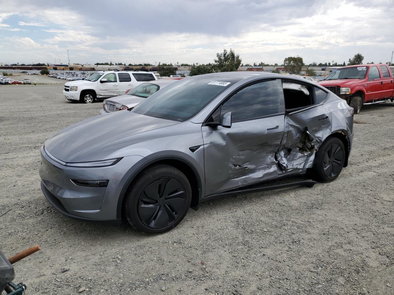 TESLA MODEL Y 2026