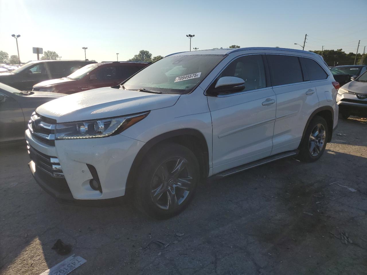 TOYOTA HIGHLANDER 2018