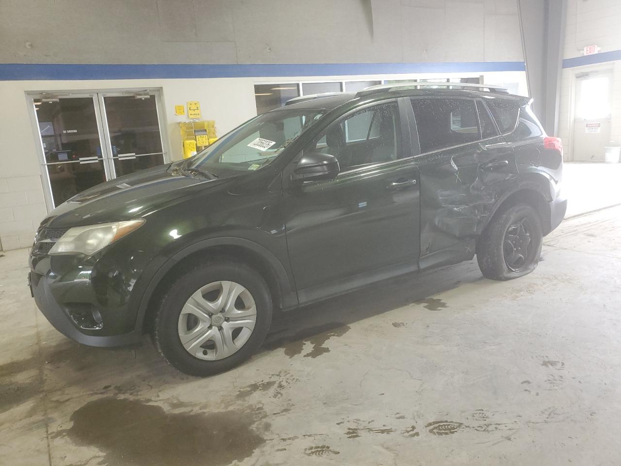 TOYOTA RAV4 LE 2013