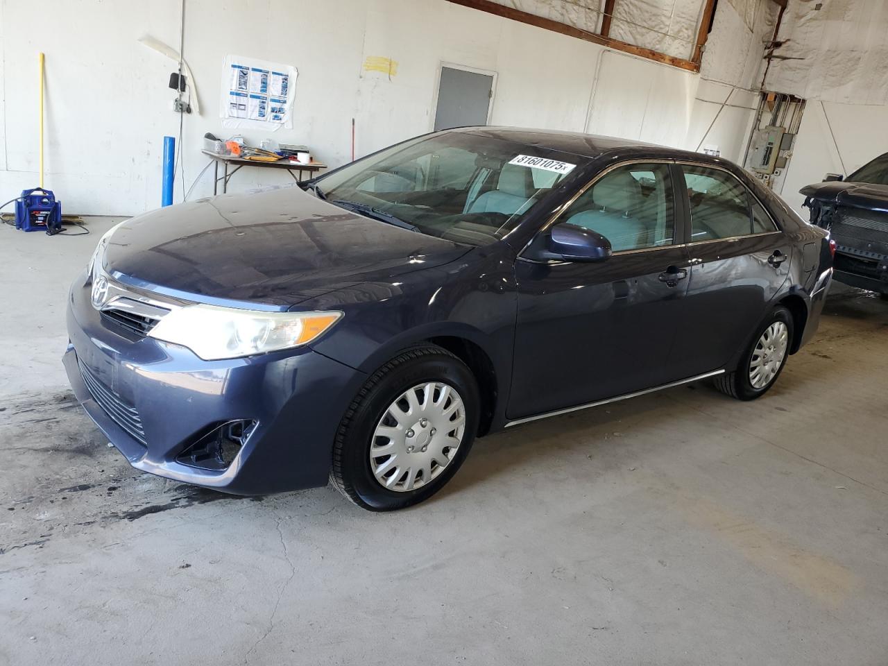 TOYOTA CAMRY L 2014