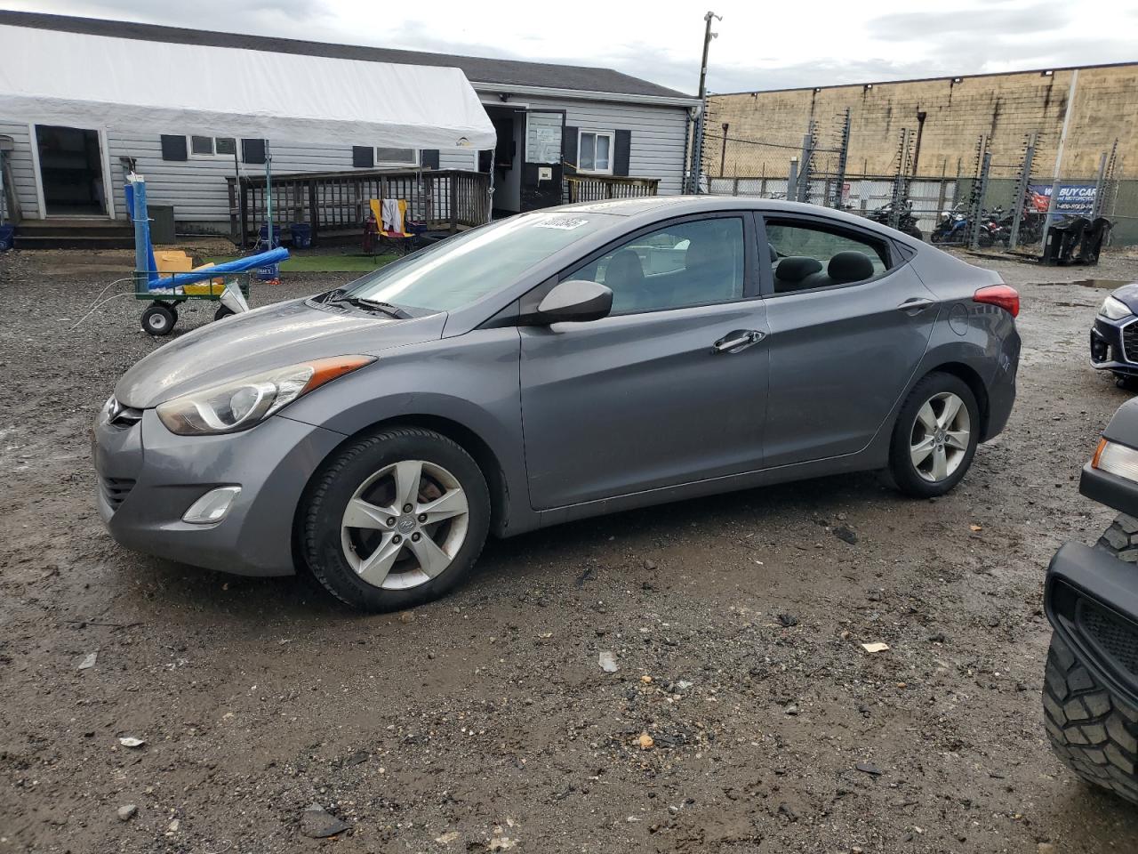 HYUNDAI ELANTRA GL 2012