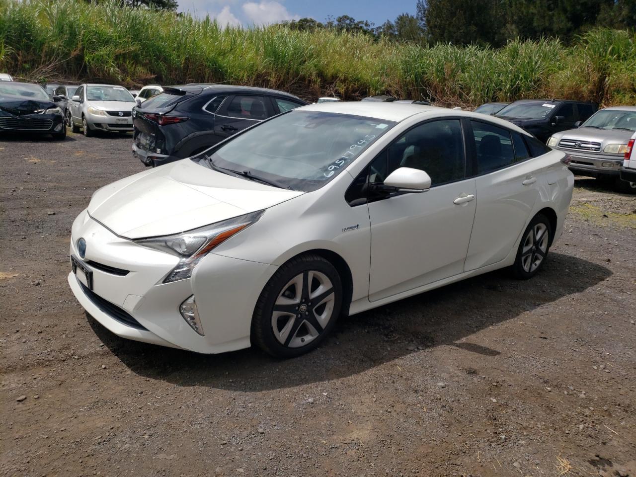 TOYOTA PRIUS 2016