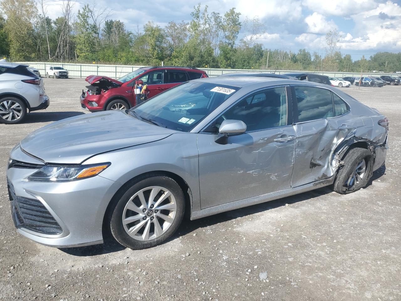 TOYOTA CAMRY LE 2021