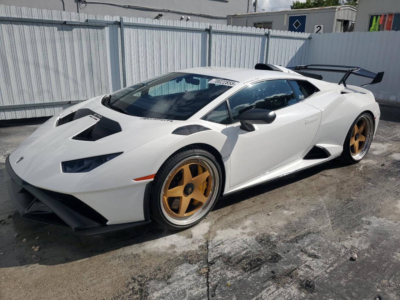 LAMBORGHINI HURACAN ST 2023