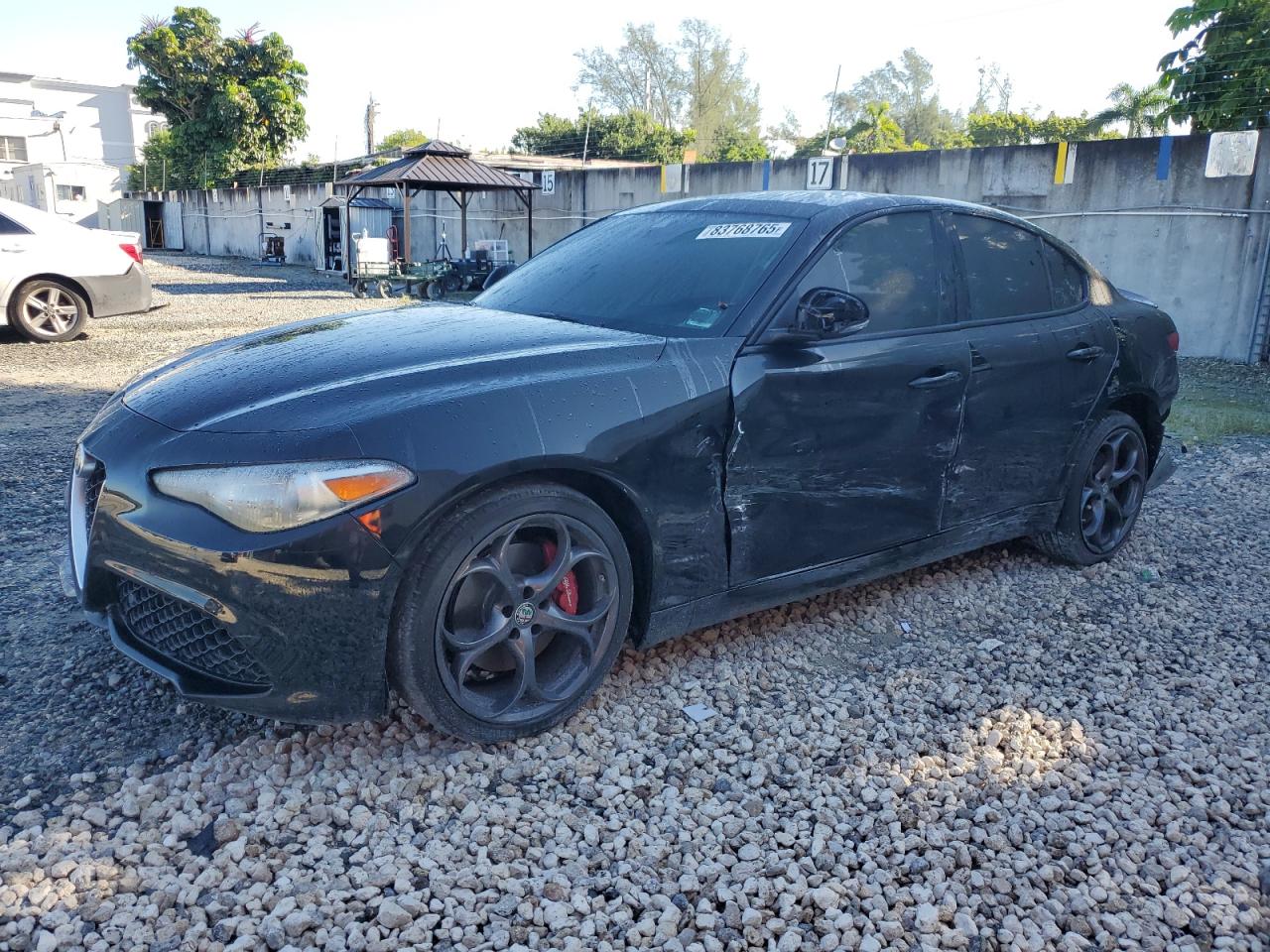 ALFA ROMEO GIULIA TI Q4 2017