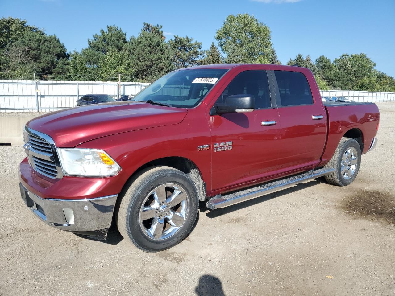 RAM 1500 SLT 2015
