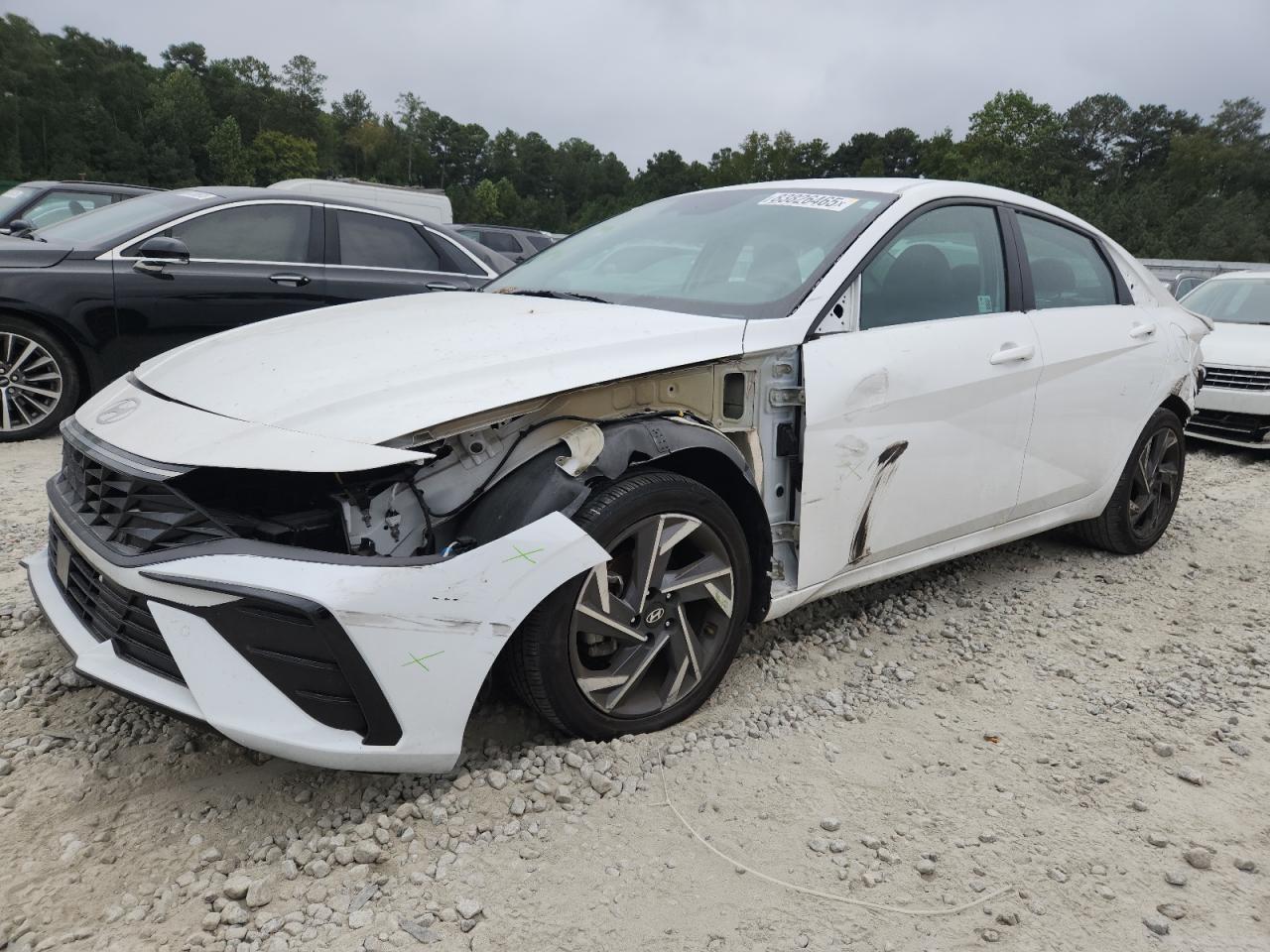 HYUNDAI ELANTRA 2024