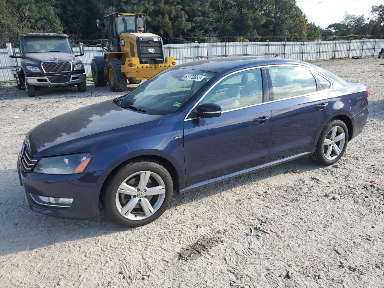 VOLKSWAGEN PASSAT S 2015