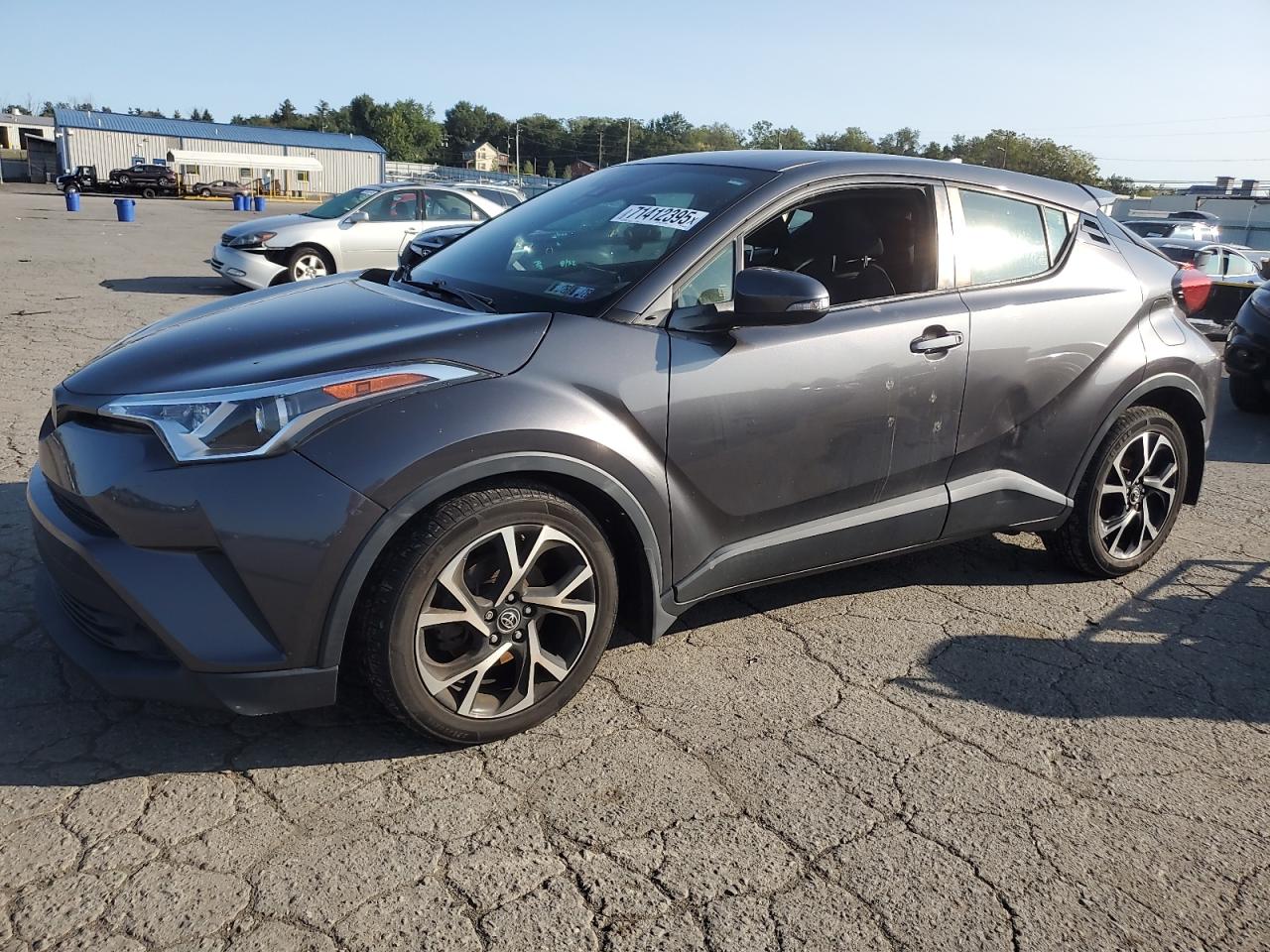 TOYOTA C-HR XLE 2018