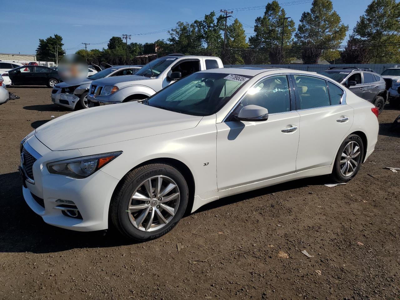 INFINITI Q50 BASE 2015