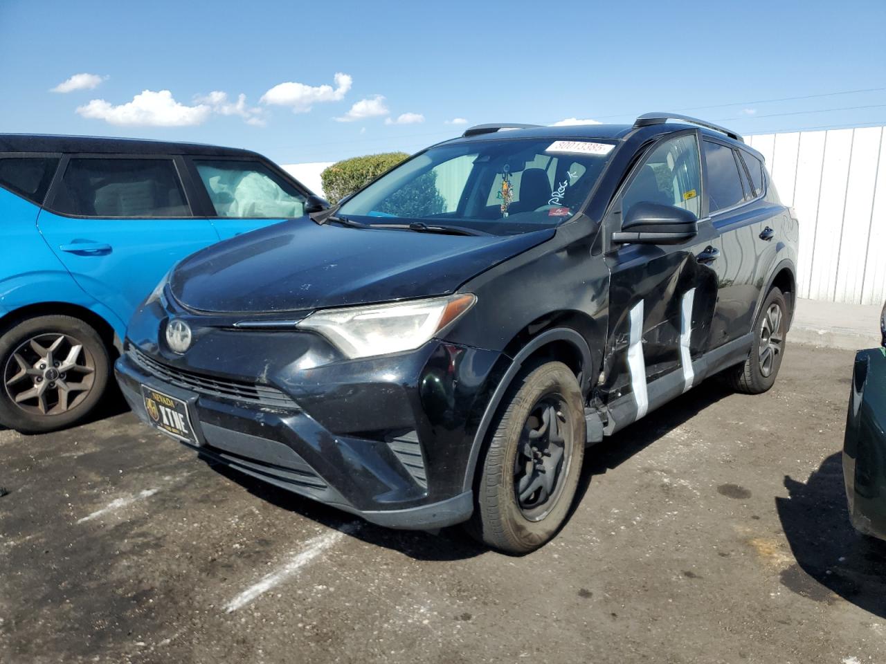 TOYOTA RAV4 LE 2017