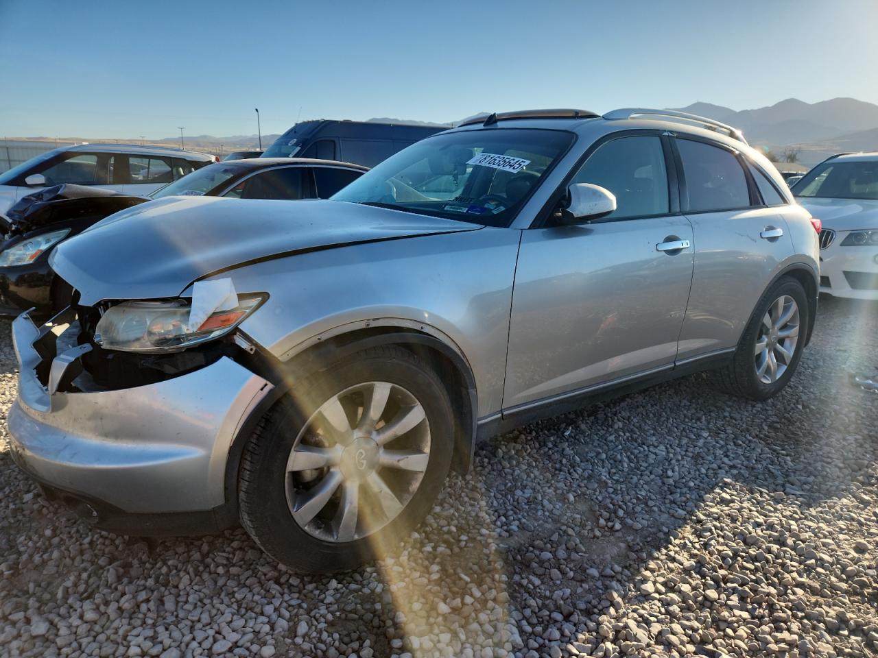 INFINITI FX35 2004