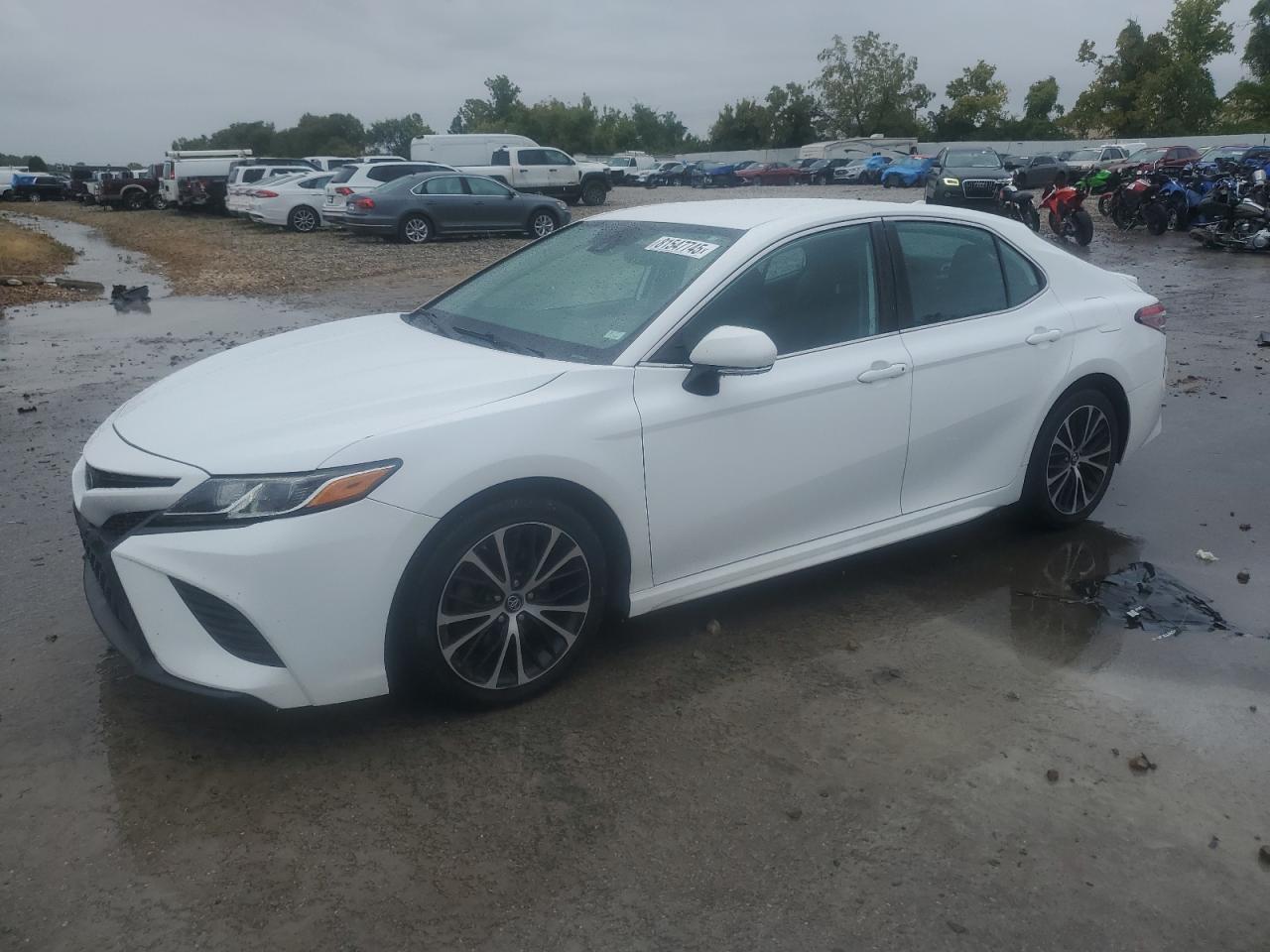 TOYOTA CAMRY L 2019