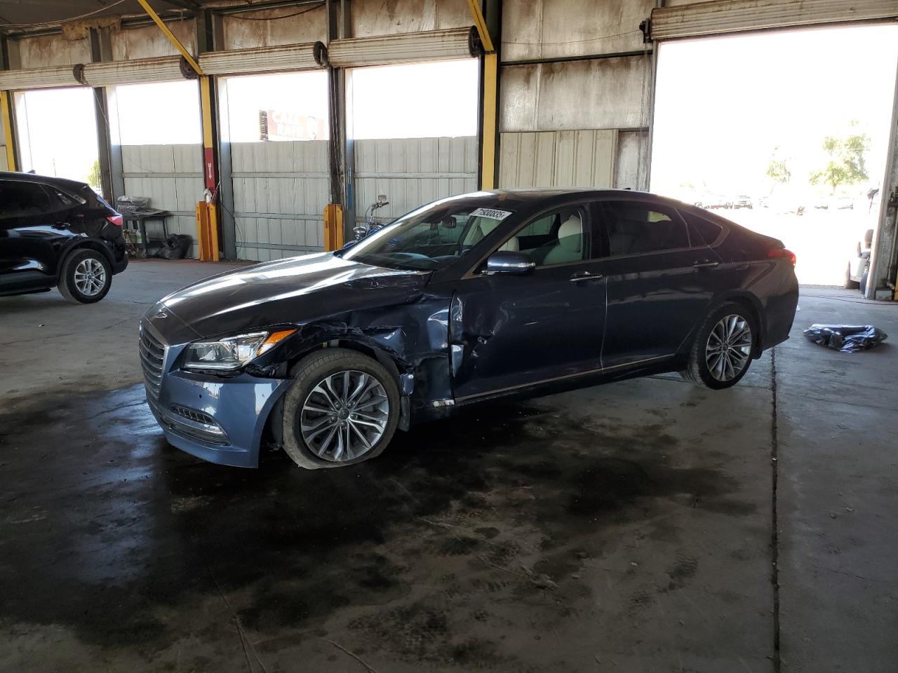 HYUNDAI GENESIS 3. 2015