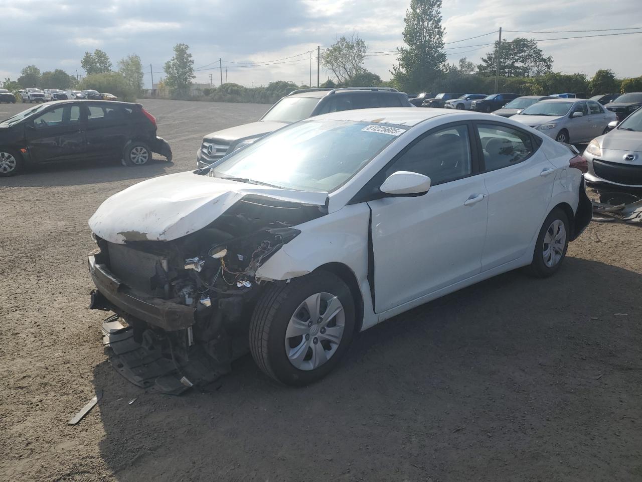 HYUNDAI ELANTRA 2015