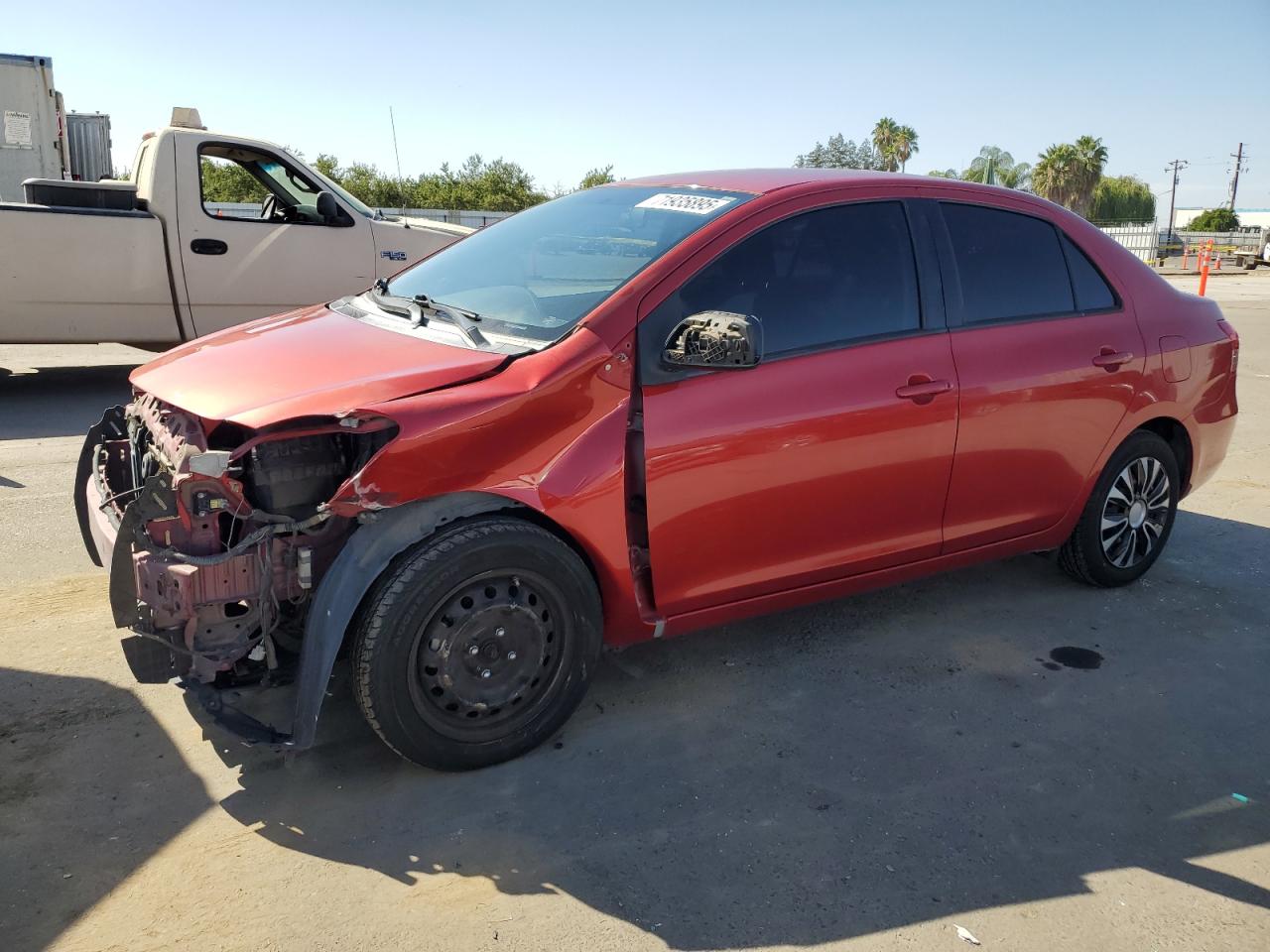 TOYOTA YARIS 2012