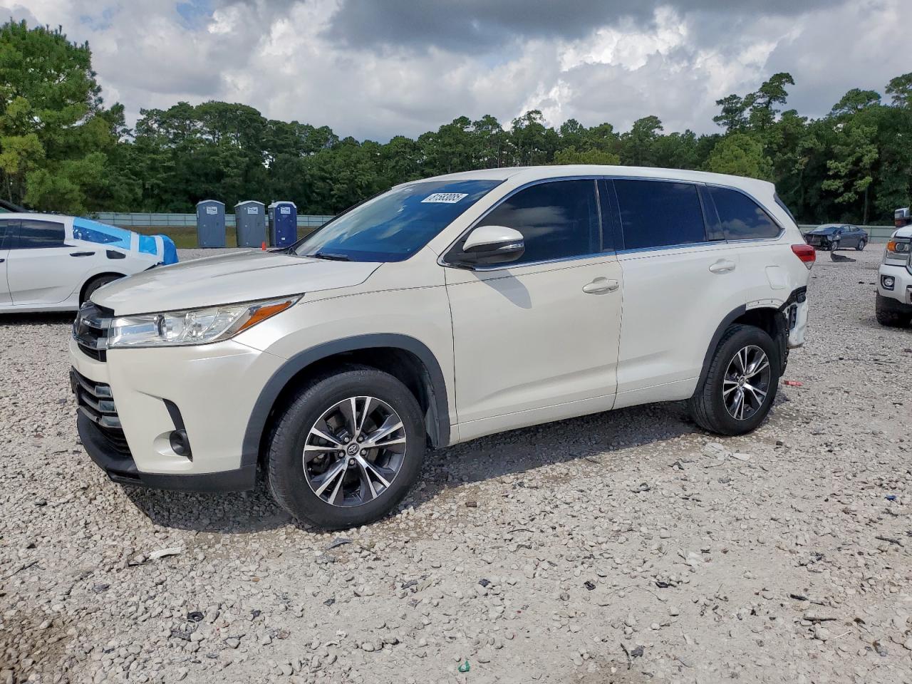 TOYOTA HIGHLANDER 2017