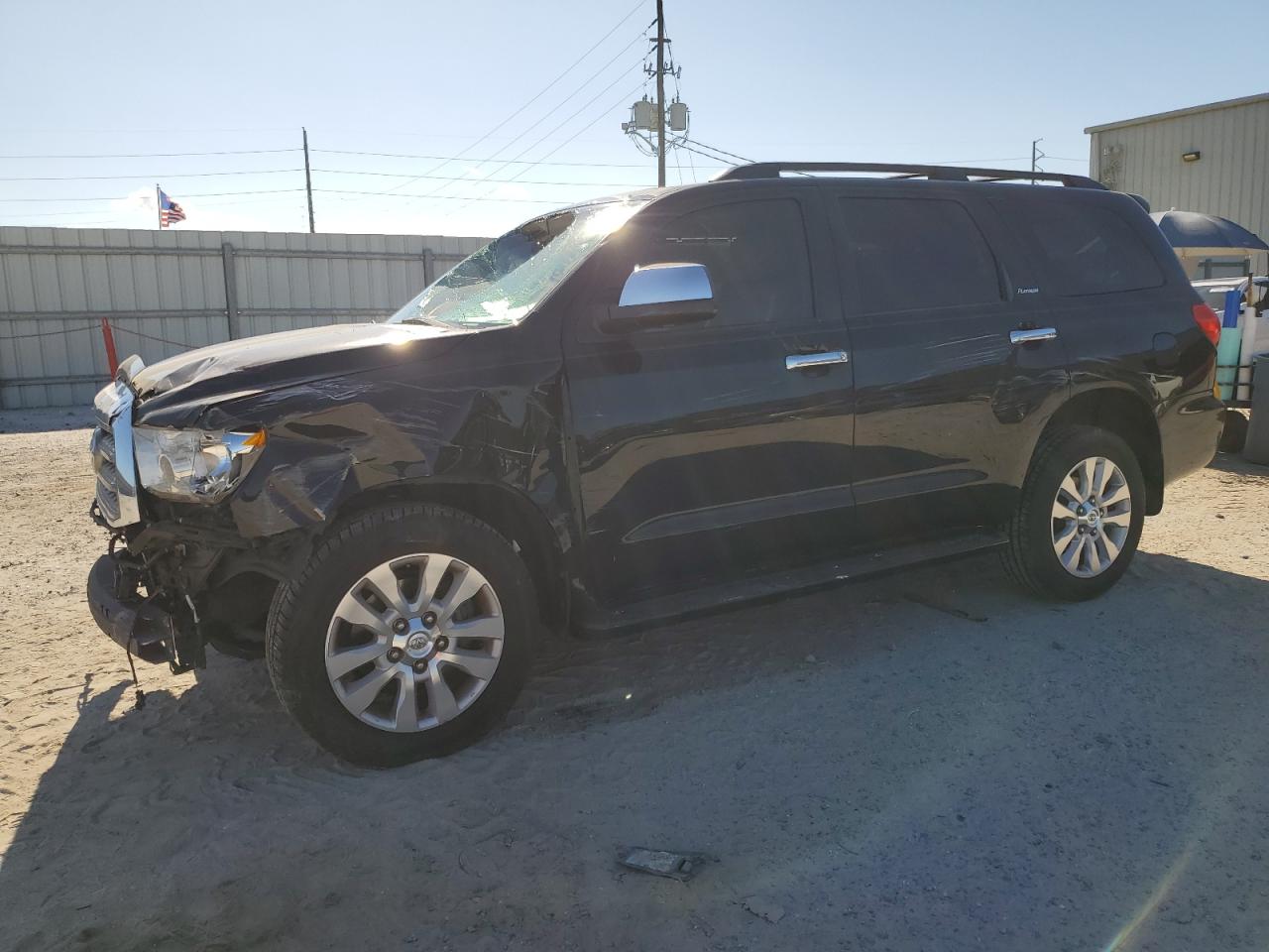 TOYOTA SEQUOIA PLATINUM 2016