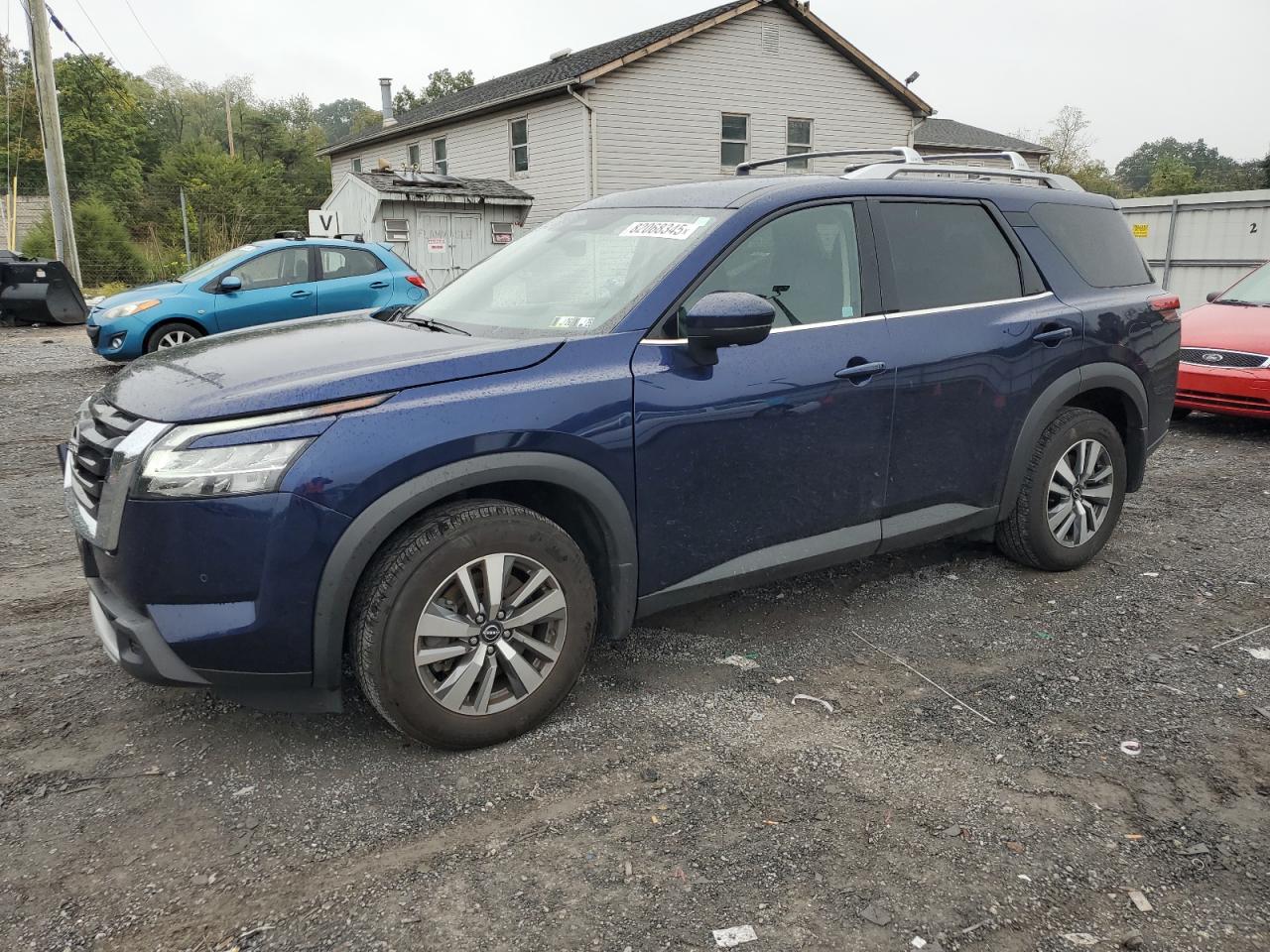 NISSAN PATHFINDER 2023