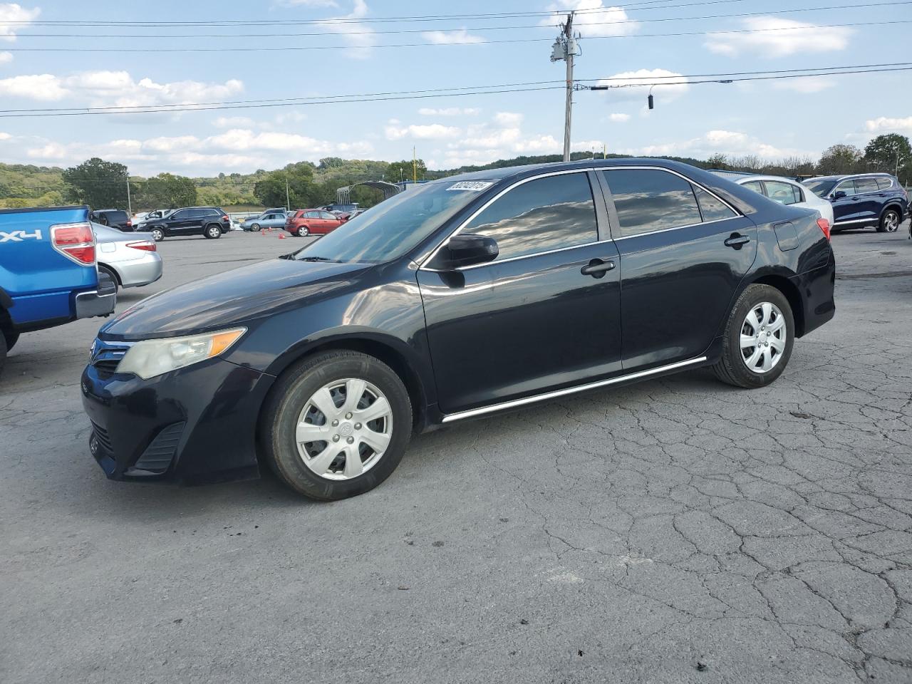 TOYOTA CAMRY L 2013