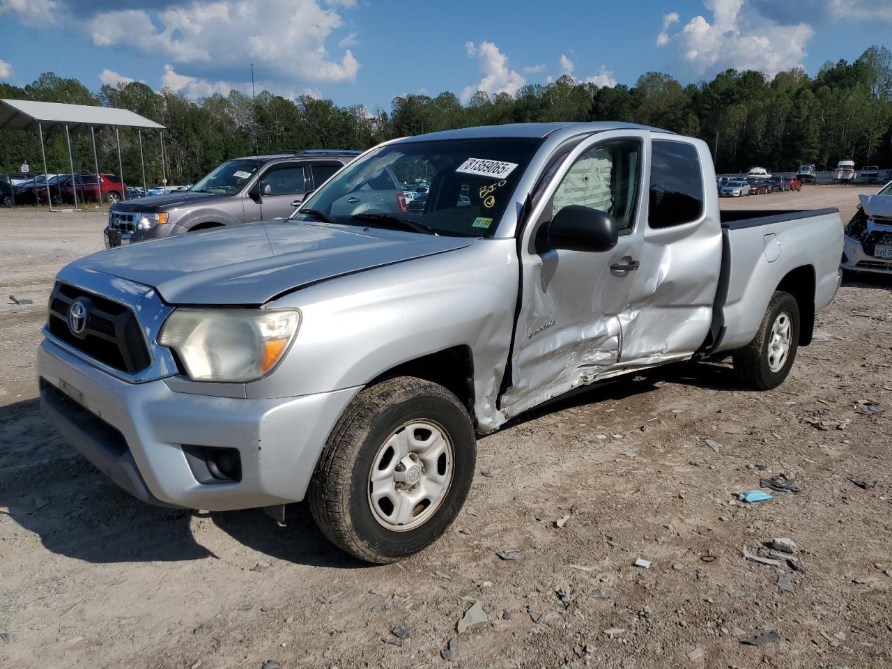 TOYOTA TACOMA ACC 2012