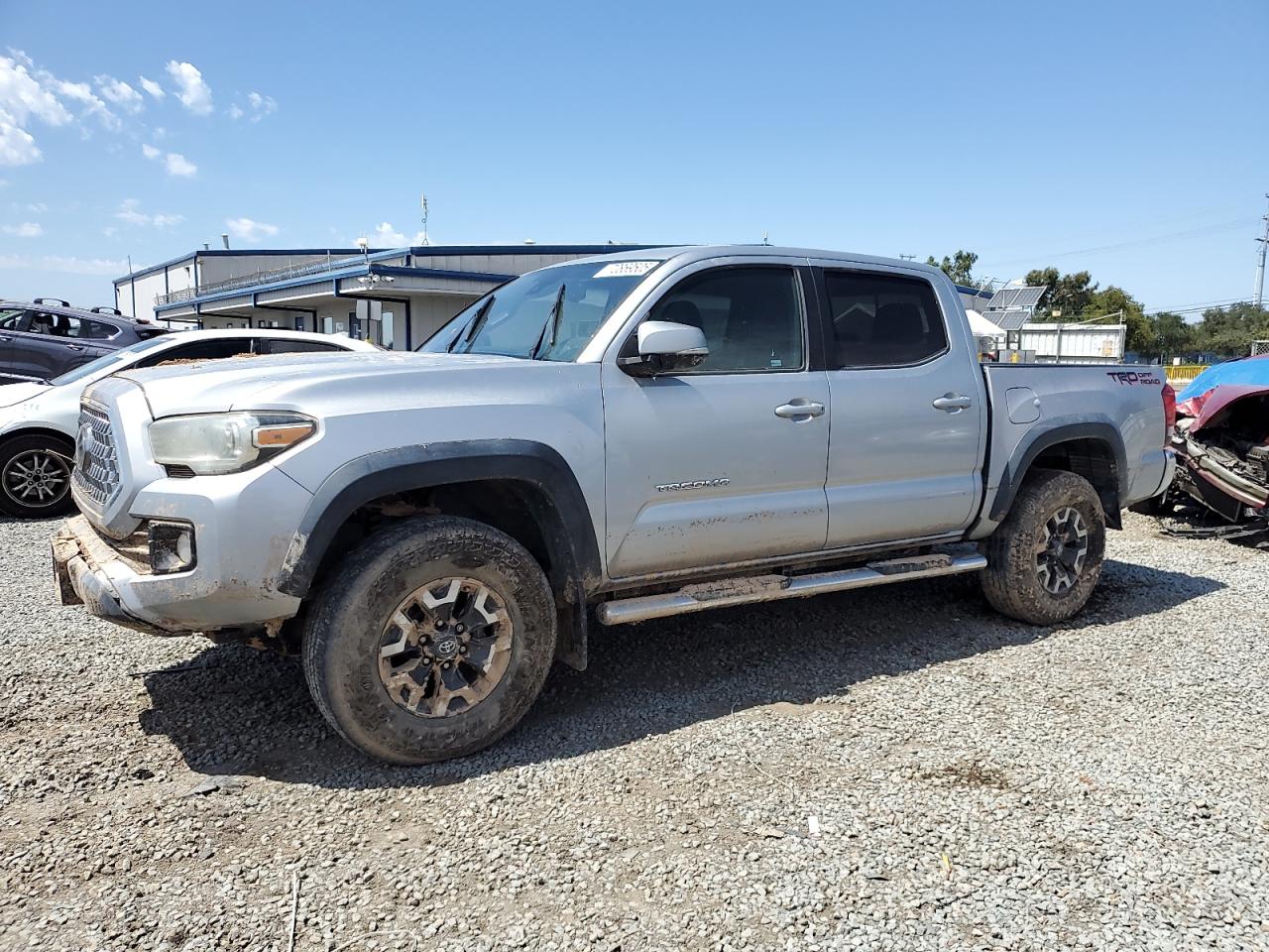 TOYOTA TACOMA DOU 2018