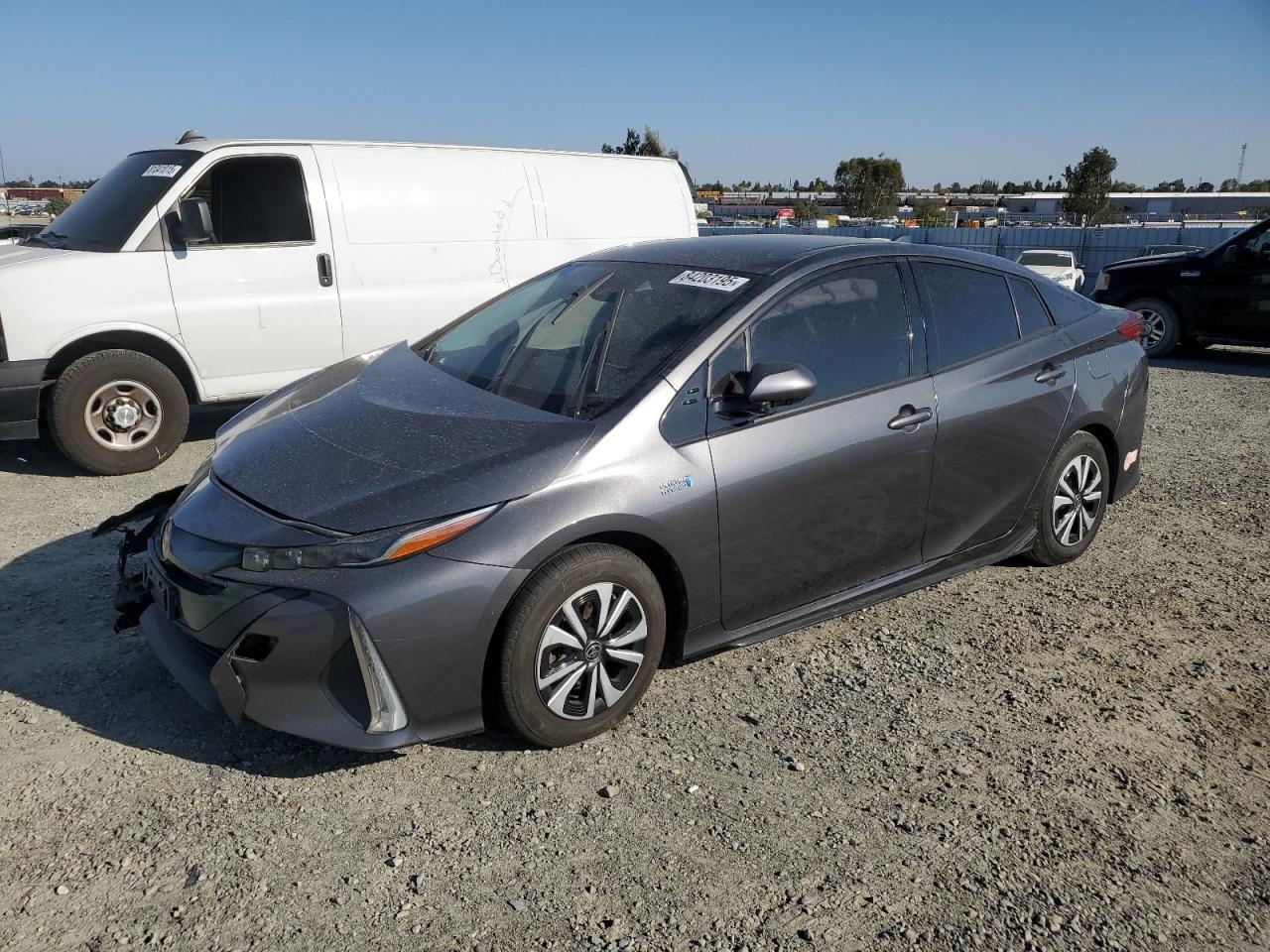 TOYOTA PRIUS PRIME 2017