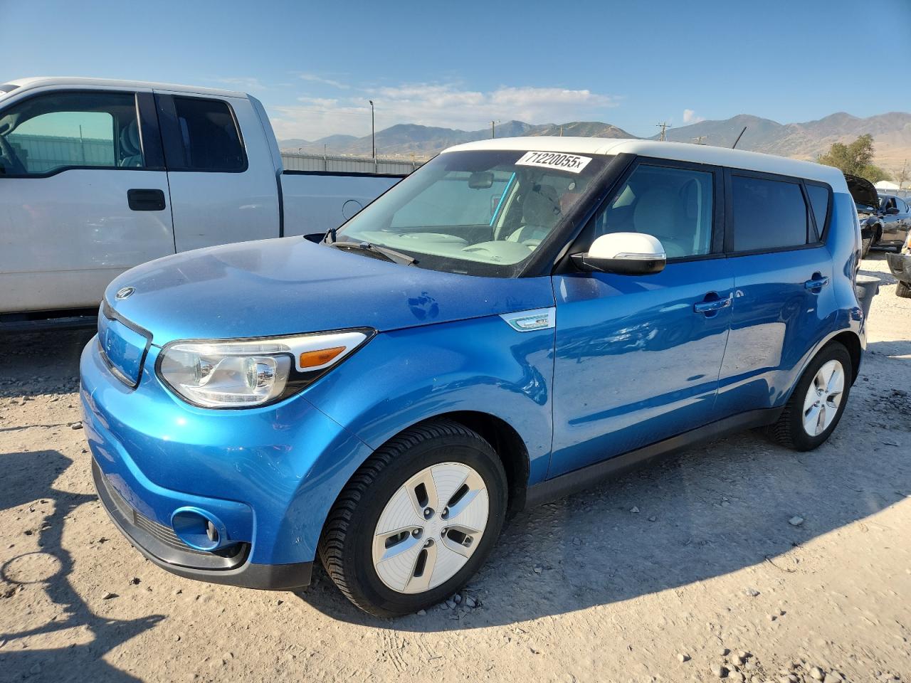 KIA SOUL EV 2016