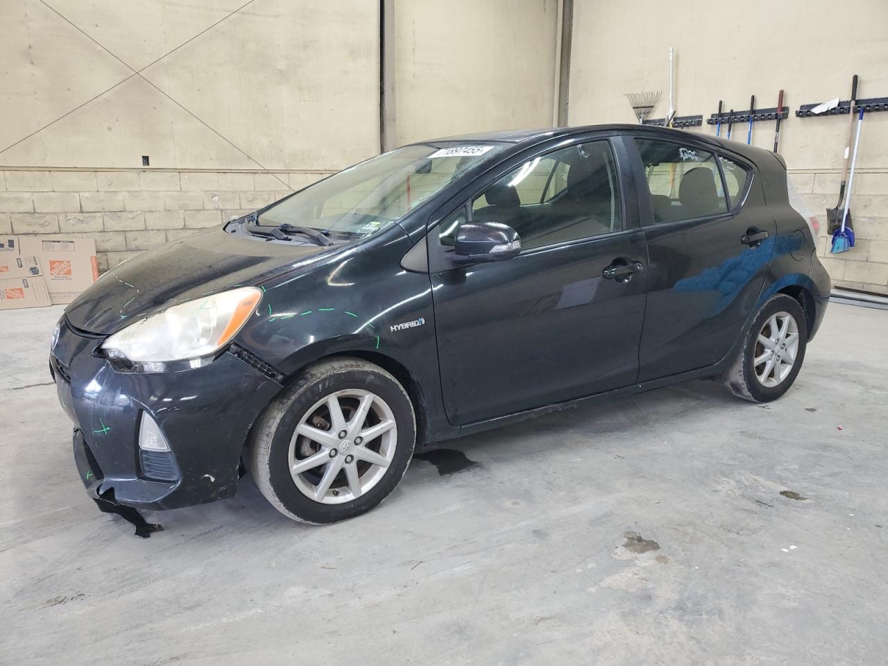 TOYOTA PRIUS C 2012