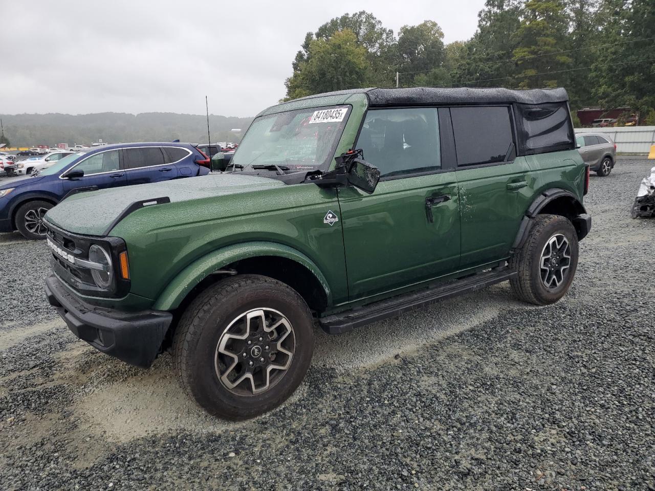 FORD BRONCO OUT 2024