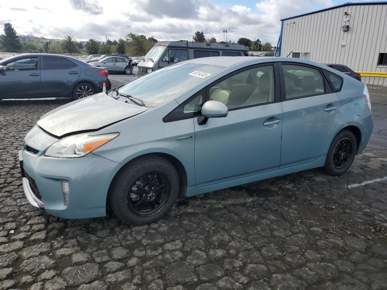 TOYOTA PRIUS 2012