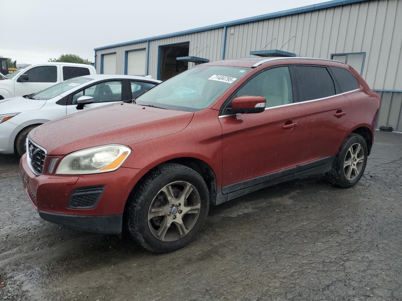 VOLVO XC60 T6 2013