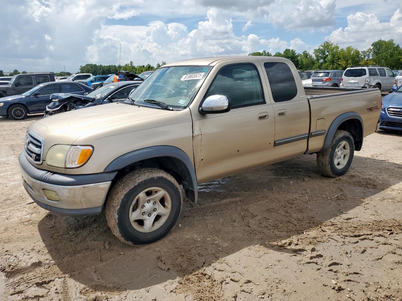 TOYOTA TUNDRA ACC 2002