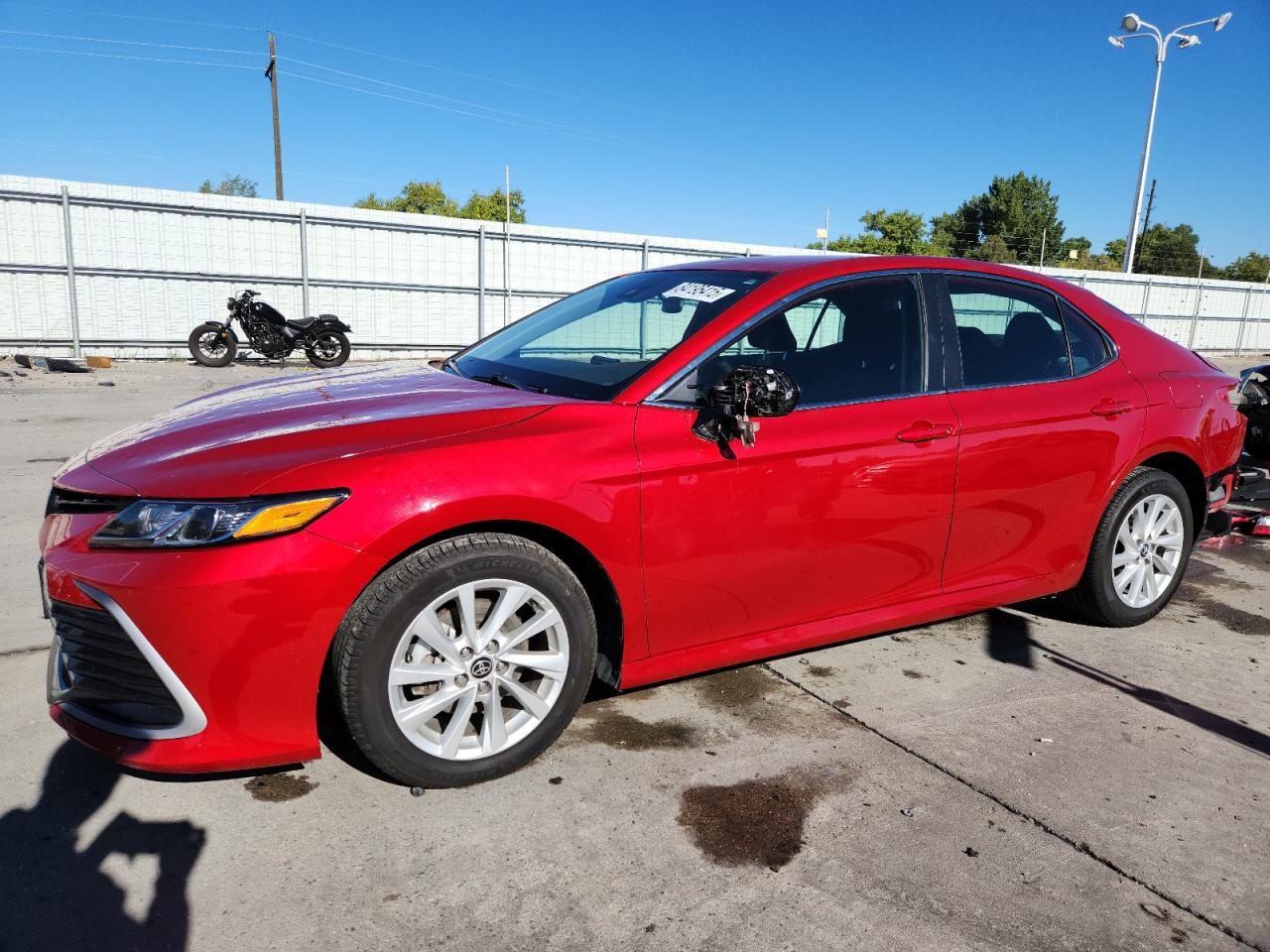 TOYOTA CAMRY LE 2023