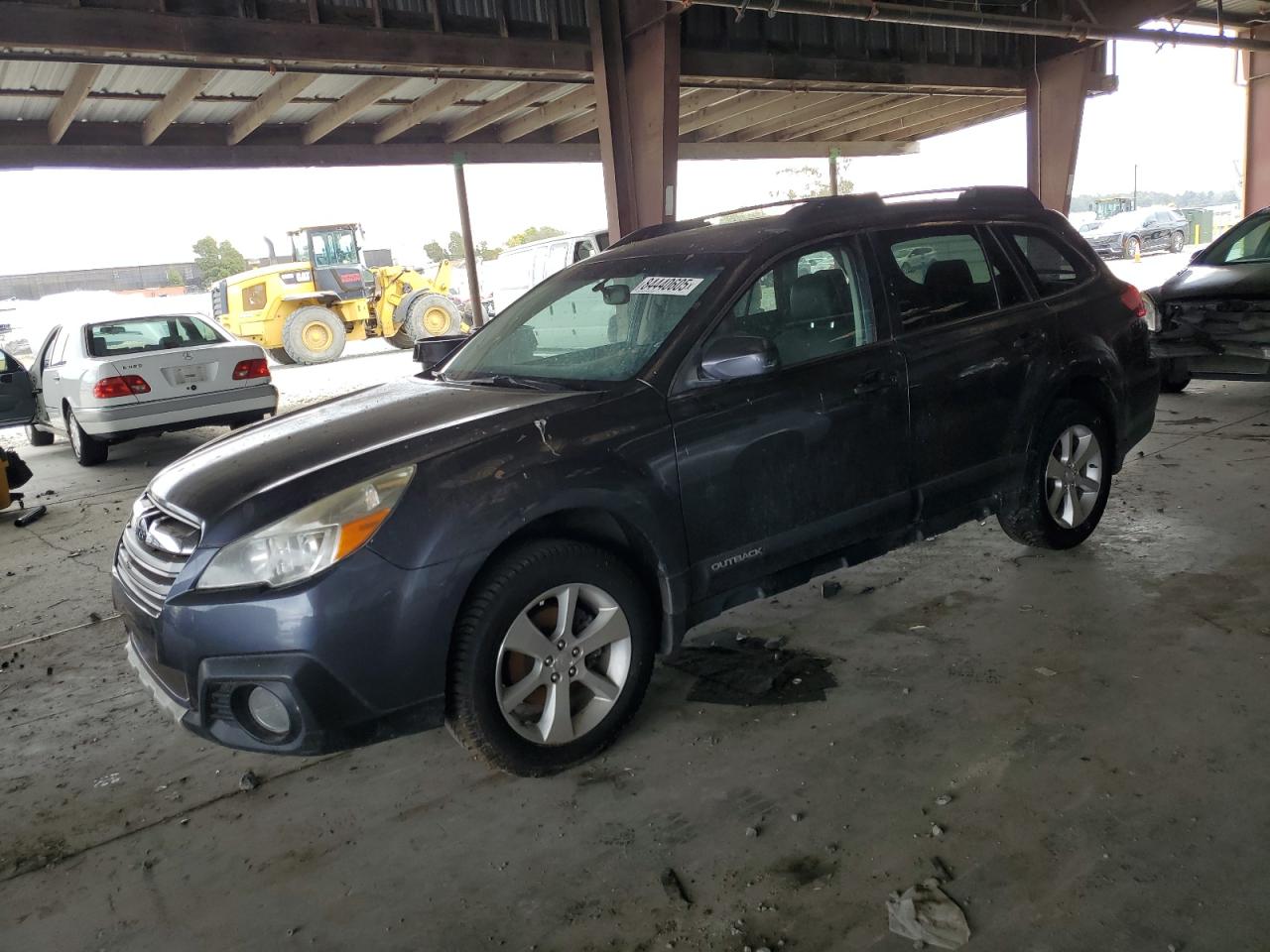 SUBARU OUTBACK 2. 2014
