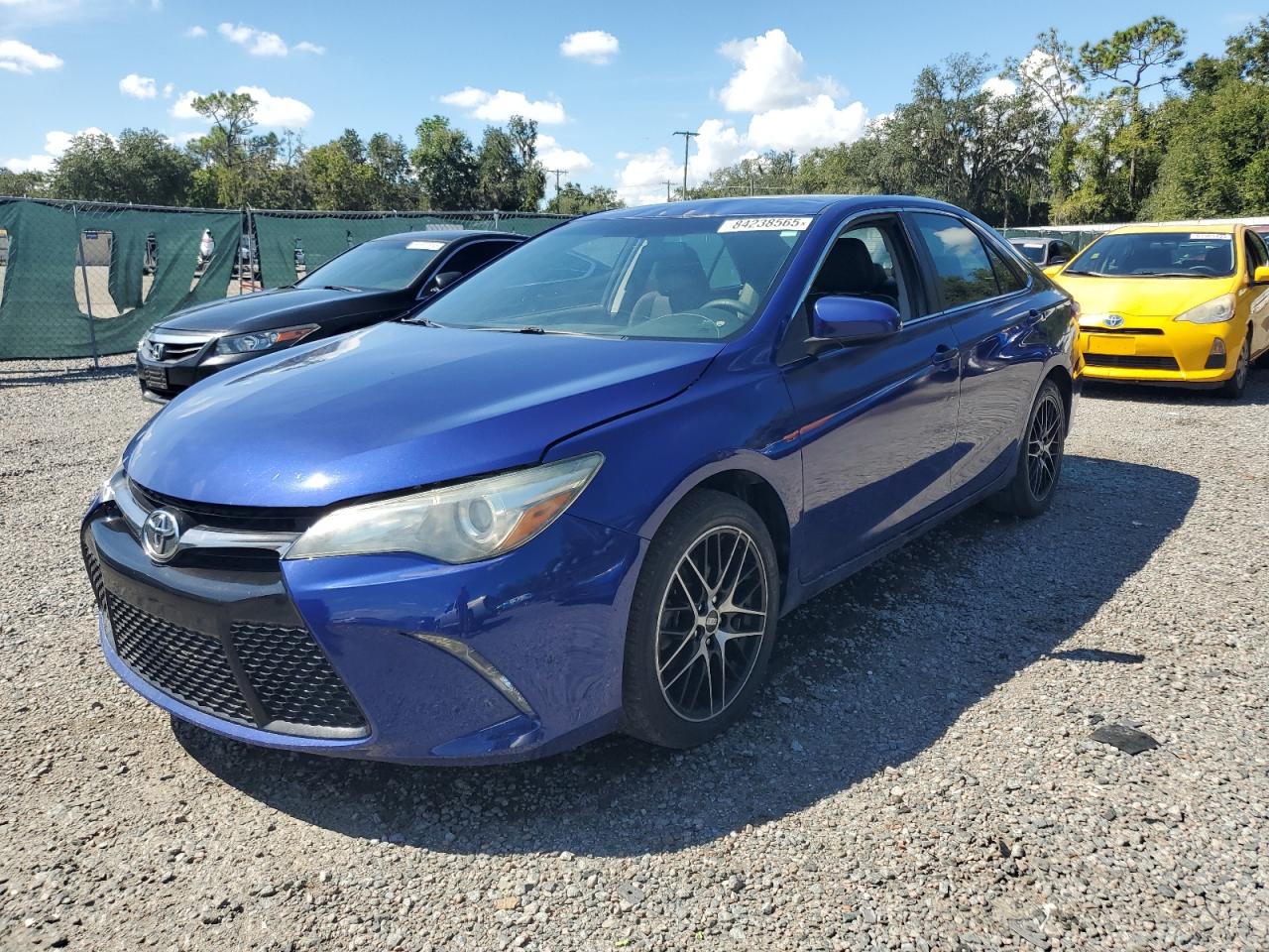 TOYOTA CAMRY LE 2015