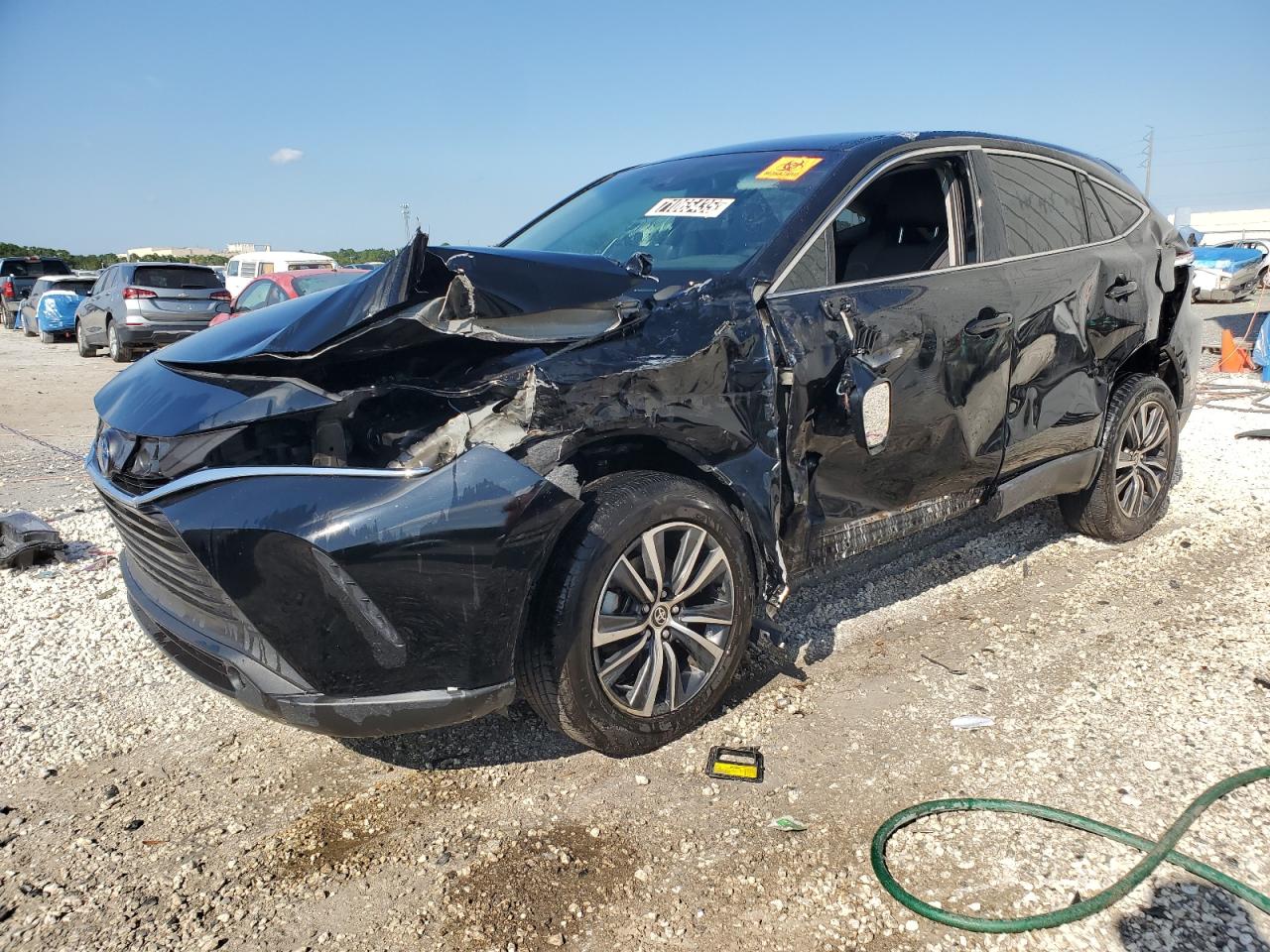 TOYOTA VENZA LE 2022