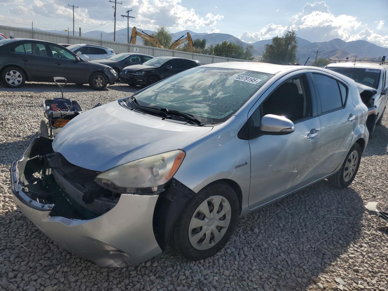 TOYOTA PRIUS C 2013