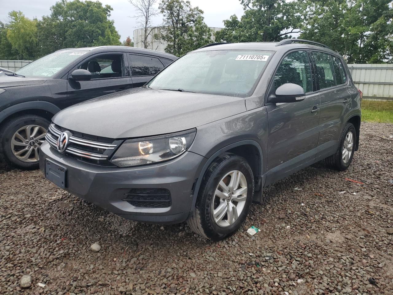 VOLKSWAGEN TIGUAN S 2016
