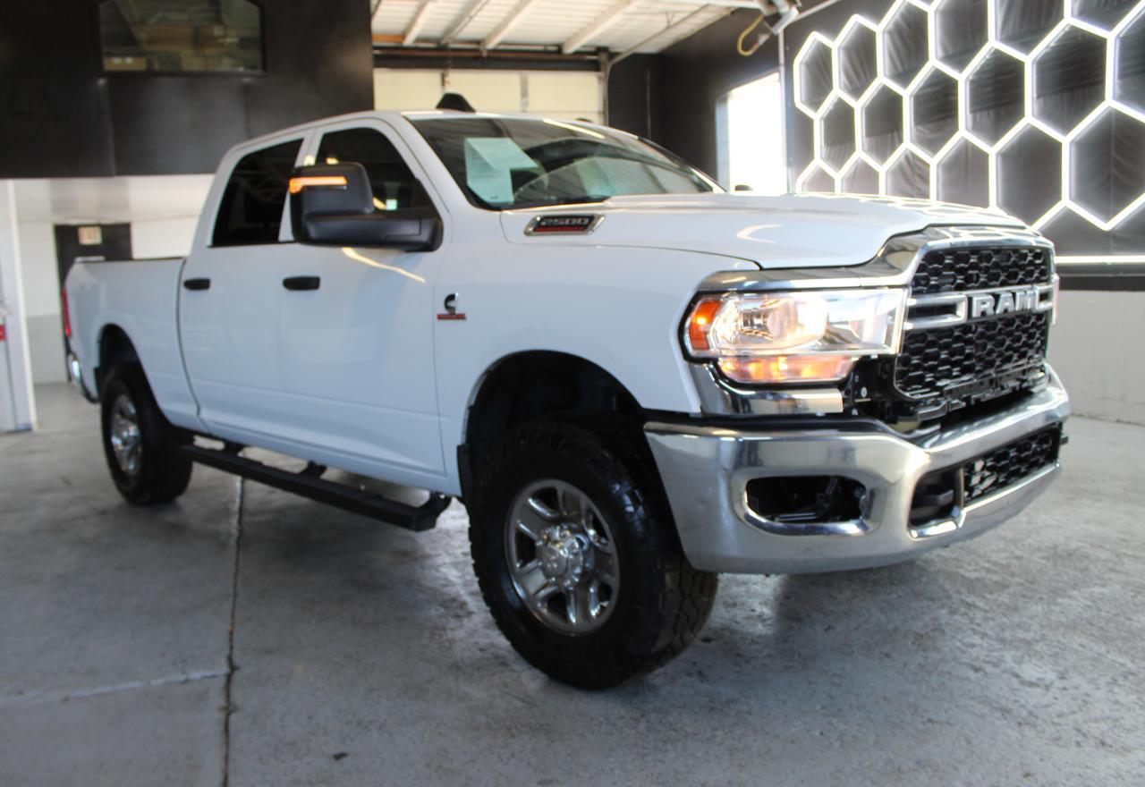 RAM 2500 TRADESMAN 2024