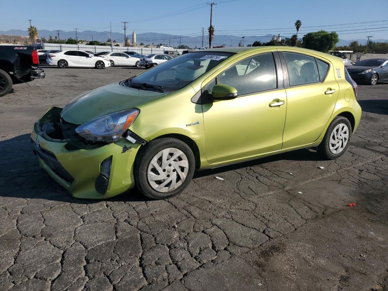 TOYOTA PRIUS C 2016