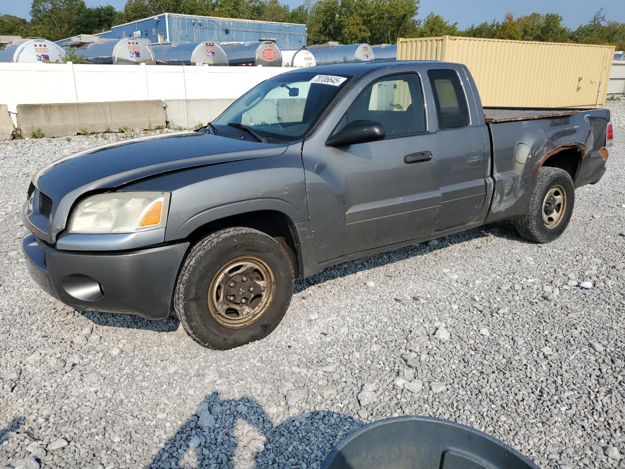 MITSUBISHI RAIDER LS 2008