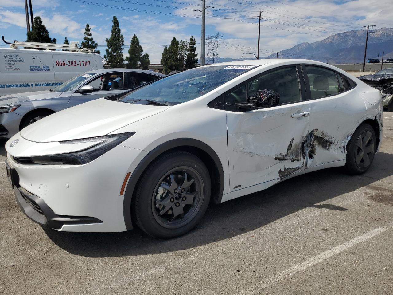 TOYOTA PRIUS LE 2025